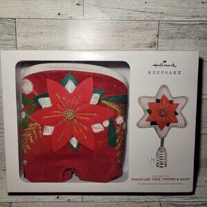 Hallmark Keepsake Christmas Tree Topper and Tree Skirt